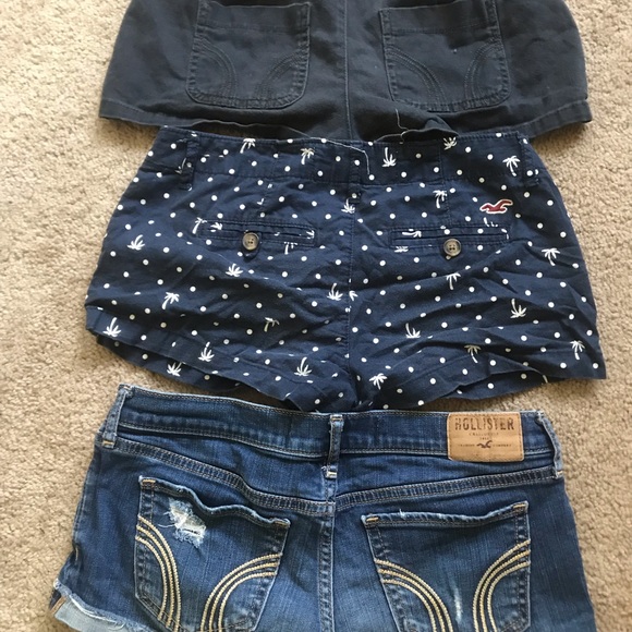 3 pairs of size 1 hollister shorts - Picture 2 of 3